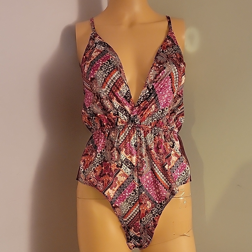 💚VS RARE PJ ROMPER